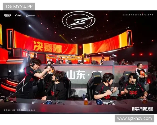 和平精英战术解析JDG战队如何构建高效节奏体系